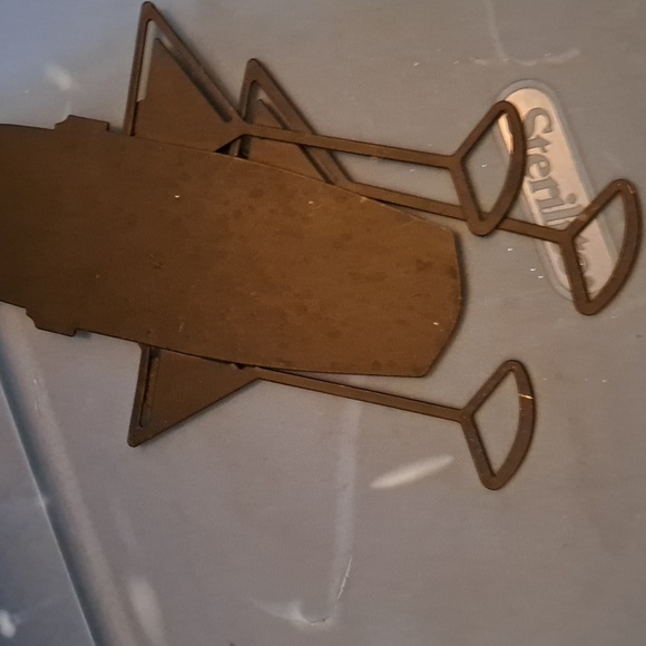 Martini glass & shaker wall hanging. Perfect in your bar or by the patio or pool - Picture 5 of 6